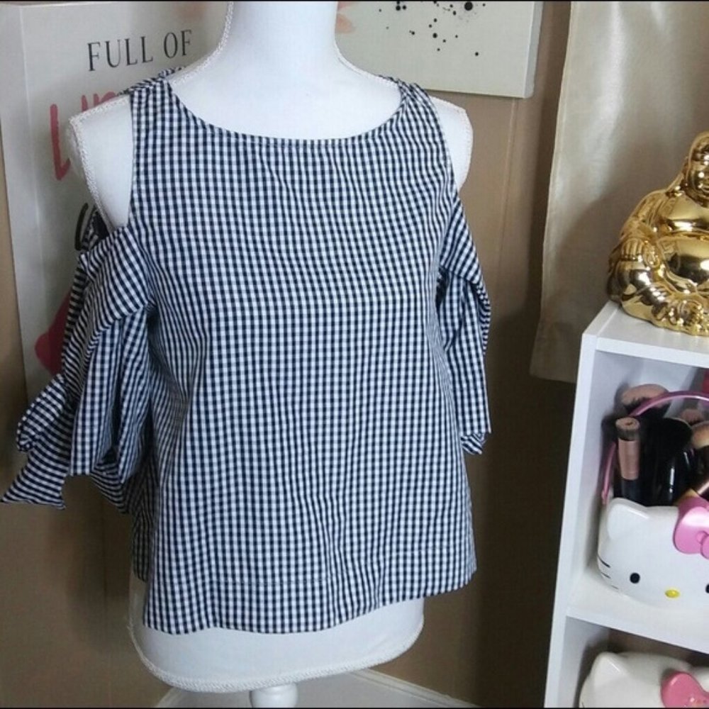 New Rebellion Again Gingham Cold Open Shoulder Top